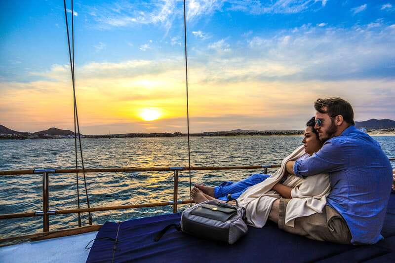 Cabo San Lucas: Sunset Yacht Cruise w/Chef Dinner & Open Bar - Timing, language, and booking flexibility