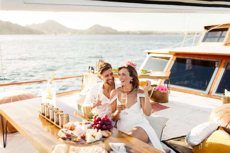 Cabo San Lucas: Sunset Yacht Cruise w/Chef Dinner & Open Bar - Should you book Tu Enamorado?