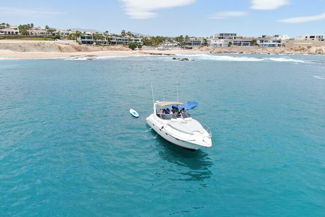Cabo San Lucas Yacht Rental all inclusive - Crew service and the character of the outing