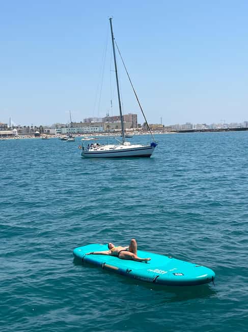 Cádiz: Bay of Cadiz Catamaran Tour with Swim Stop (Jun-Sep) - Timing, comfort, and accessibility