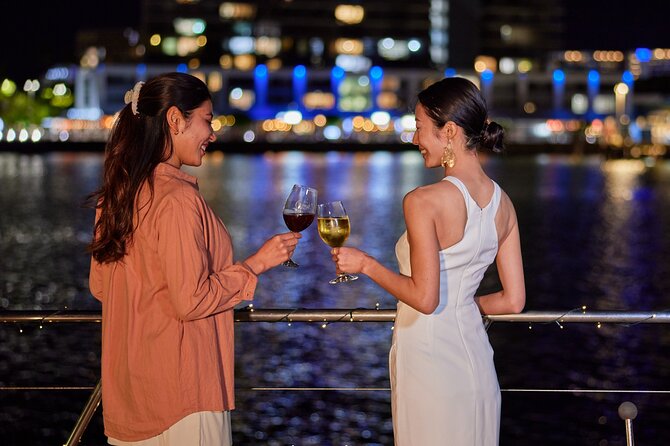 Cairns Catamaran Harbour and Dinner Cruise - What makes the cruise worth considering