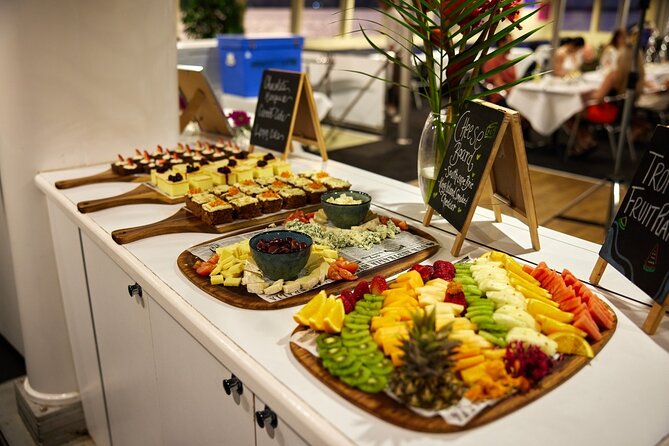 Cairns Catamaran Harbour and Dinner Cruise - Practical ways to improve your evening