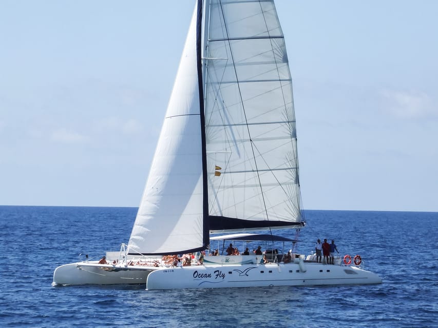 Cambrils: Costa Daurada Sail Catamaran Cruise - Food on the 3-hour and 5-hour cruises