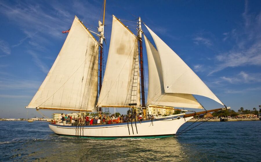 Camden: Sunset Sailing Cruise on a Wooden Schooner - Setting out from Bayview Landing in Camden