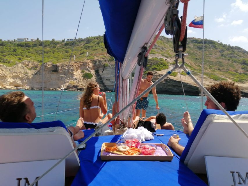 Can Pastilla: Sailboat Tour with Snorkeling, Tapas & Drinks - A Captain Who Shapes the Experience