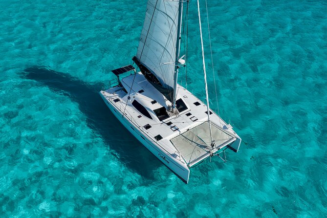 Cancún Catamaran to Isla Mujeres + Snorkel, Open Bar & Lunch - Timing, Weather, and Group Comfort
