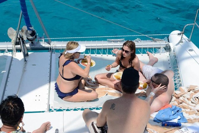Cancun Half-Day Sailing Catamaran Cruise to Isla Mujeres - A short visit to Isla Mujeres