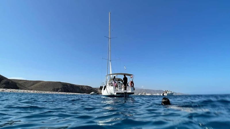 Carboneras: Cabo de Gata Caves and Los Muertos Sailing Tour - San Pedro Castle, San Andrés, and the return