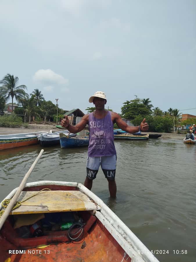 Cartagena: Private Sail in the mangrove GUIDE in ENGLISH - Through the mangroves near La Boquilla