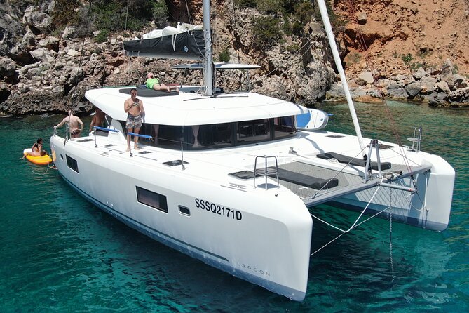 Catamaran Alghero, Catamaran Sailing Day Trip - Swimming, snorkeling, and two SUP boards