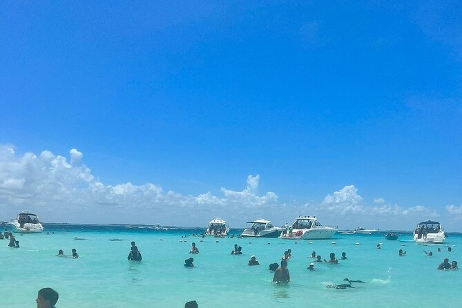 Catamaran Cancun to Isla mujeres Lunch OpenBar and Snorkeling - Who Will Enjoy This Catamaran Day?