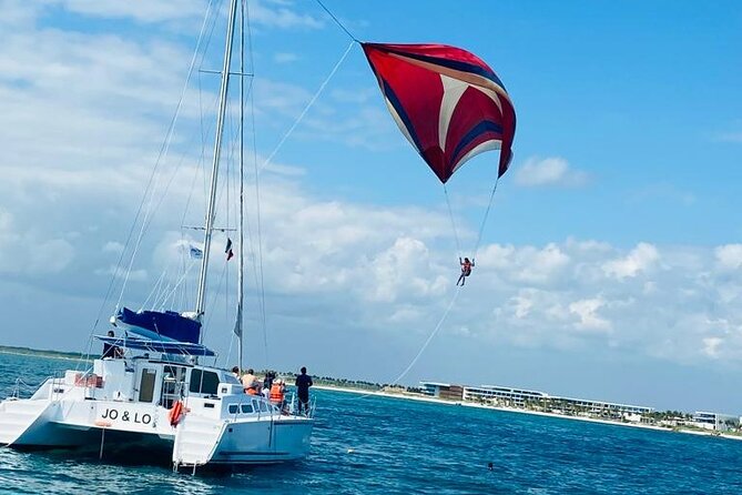 Catamaran Cruise in Riviera Maya With Snorkeling & Beach Club - What the $85 price really covers