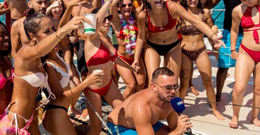 Catamaran Lucile | Famous VIP cata party - What the Catamaran Lucile party is really like