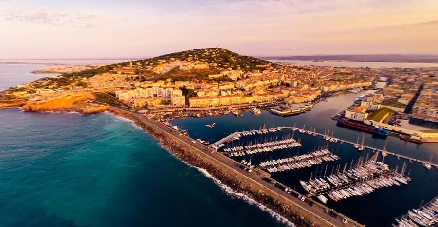 Catamaran Lucile | From La Grande Mote Stopover in Sète - The 8:00 boarding at Charles-de-Gaulle quay