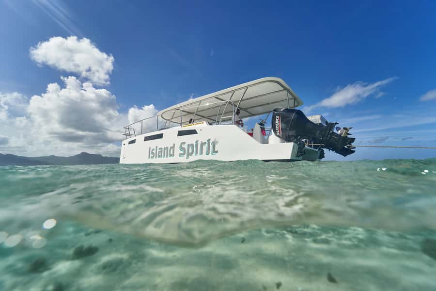 Catamaran Mauritius: South East 5 Islands Catamaran Cruises - Key points at a glance