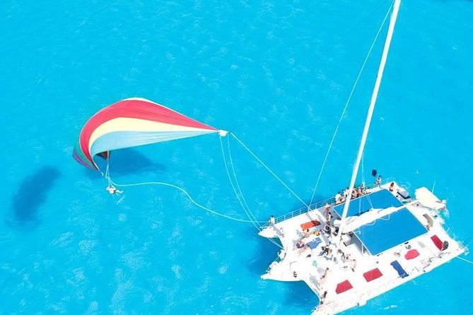 Catamaran Sailing to Isla Mujeres with Snorkeling, Lunch & Open Bar included - The reef stop: fun in theory, limited in practice