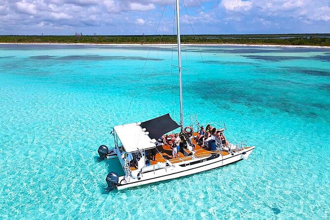 Catamaran Snorkel Adventure to El Cielo and The Money Bar Beach - Why this Cozumel catamaran trip works