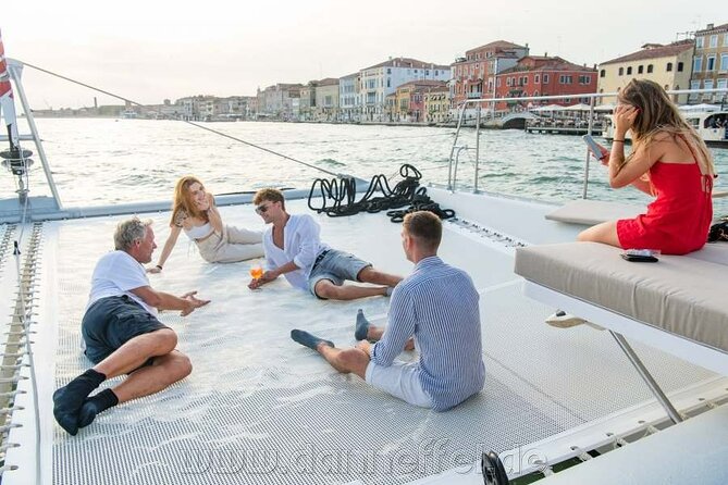 Catamaran Spritz Tour - Returning through Sant’Elena and Giardini
