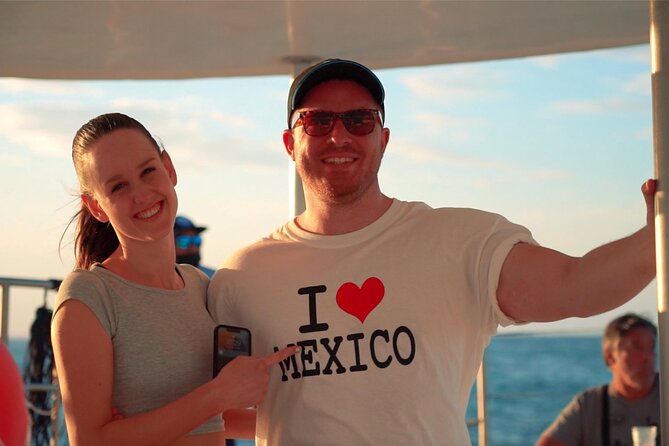 Catamaran Sunset Cruise to Isla Mujeres from Cancun - Group Size, Language, and Comfort