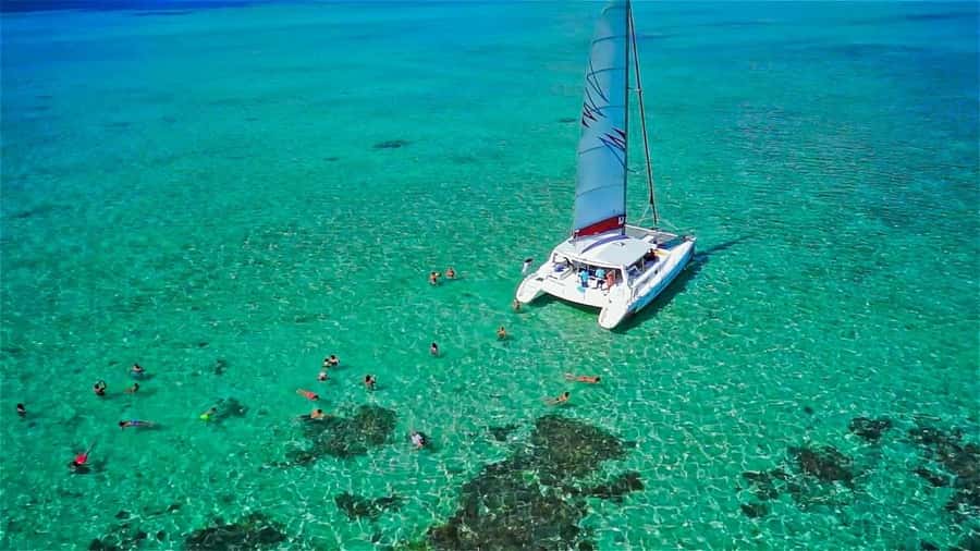 Catamaran Trip to Ile au Cerfs with Lunch and GRSE waterfall - Barbecue lunch on the catamaran