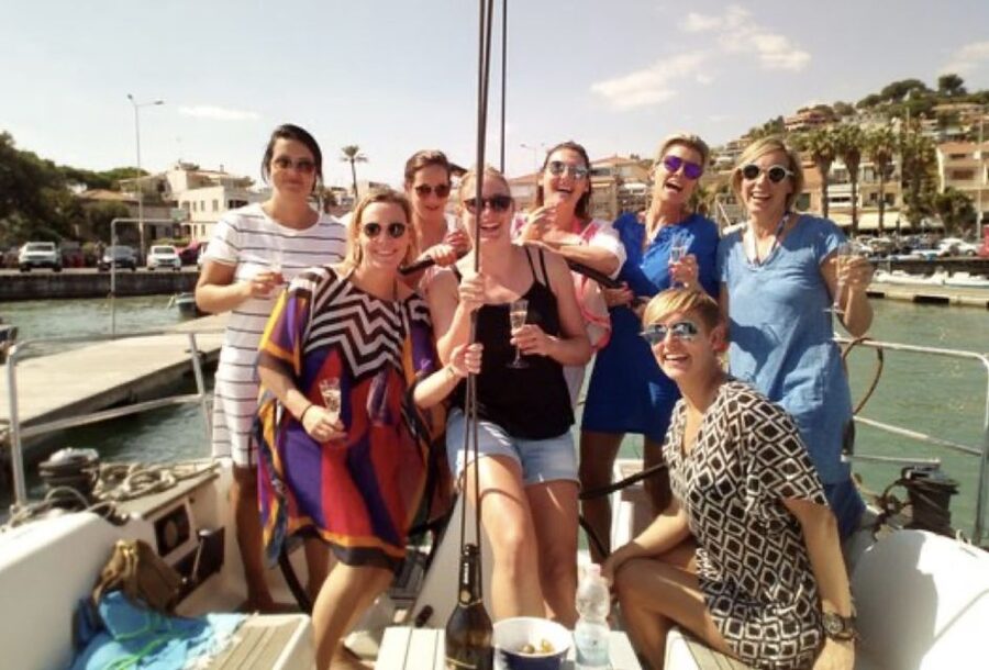 Catania: Spritz and Sunset Sailing Tour - What the $77 price gets you