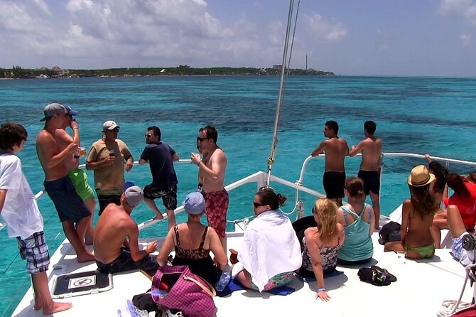 Chichen Itza Early Access & Catamaran to Isla Mujeres - Sailing toward Isla Mujeres