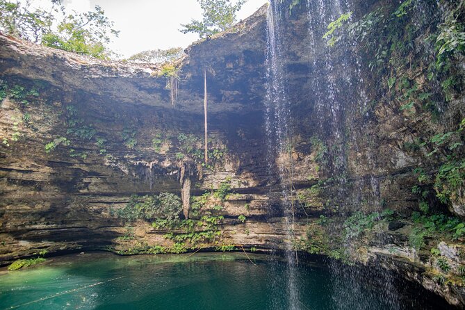 Combo Saver: Chichen Itza & Cenote + Isla Mujeres Catamaran - Valladolid: a short taste of colonial Yucatan