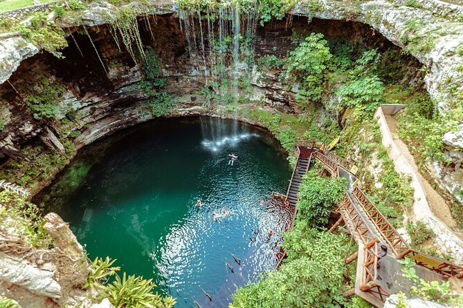 Combo Saver: Chichen Itza & Cenote + Isla Mujeres Catamaran - What the $64 price really buys you