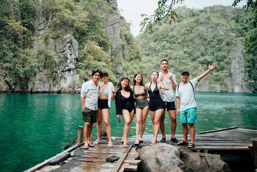Coron: Private Island-Hopping Tour on a Yacht or Speedboat - Lunch on the boat