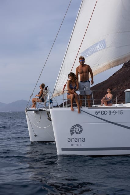 Corralejo: Adults-Only Catamaran Day Trip to Lobos Island - Handling wind, waves, and seasickness