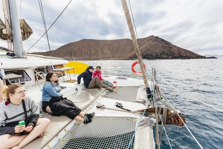 Corralejo: Lobos Island Catamaran Tour with Drinks & Snorkel - Who will enjoy this trip most