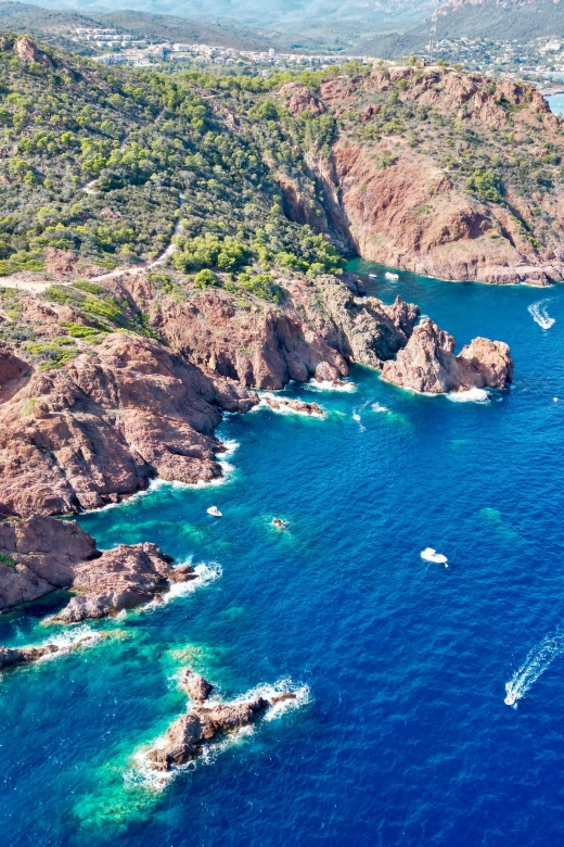Côte d'Azur: Cap Taillat Catamaran Day Tour - The Mood Onboard: Friendly, Not Highly Scripted