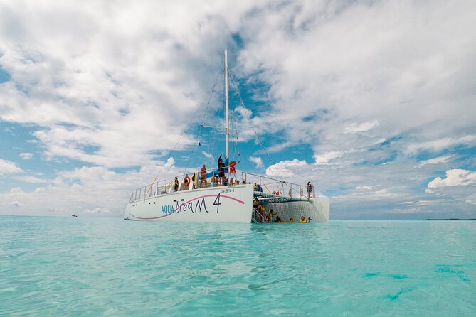 Cozumel Catamaran Snorkeling Tour & lunch - Practical Preparation Before You Board