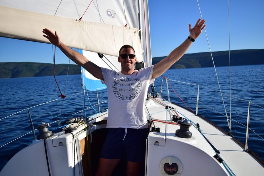 Cres: Sailing Experience Day-Trip - The Blue Cave and its blue light