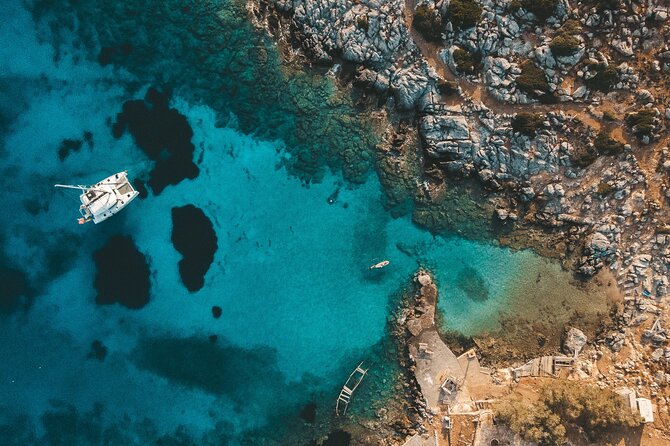 Dia Island Catamaran – Premium Lunch, Open Bar, Small Group - Leaving Heraklion with coffee and sea views
