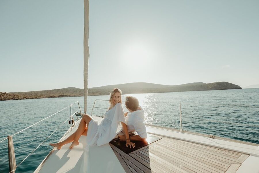 Dia Island: Semi-Private Full Day Sailing Trip with meal - Swimming, snorkeling, and the onboard gear