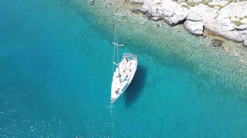 Dia Sailing Cruise With All-inclusive Meal And Drinks - Sailing north from Heraklion’s Old Venetian Port