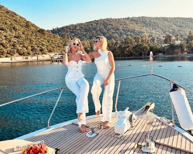 Discover Bodrum's Hidden Gems on a Private 3-Hour Yacht Trip - Who will enjoy this private Bodrum cruise?