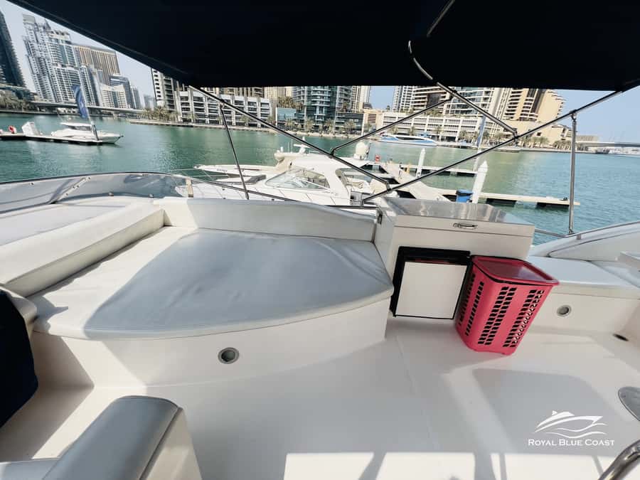 Dubai: Atlantis and Burj Al Arab Cruise on Luxury Yacht - Burj Al Arab and Dubai’s open-water view