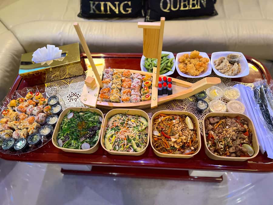 Dubai: Luxury Private 50 FT Yacht Cruise + Optional Sushi - Key points at a glance