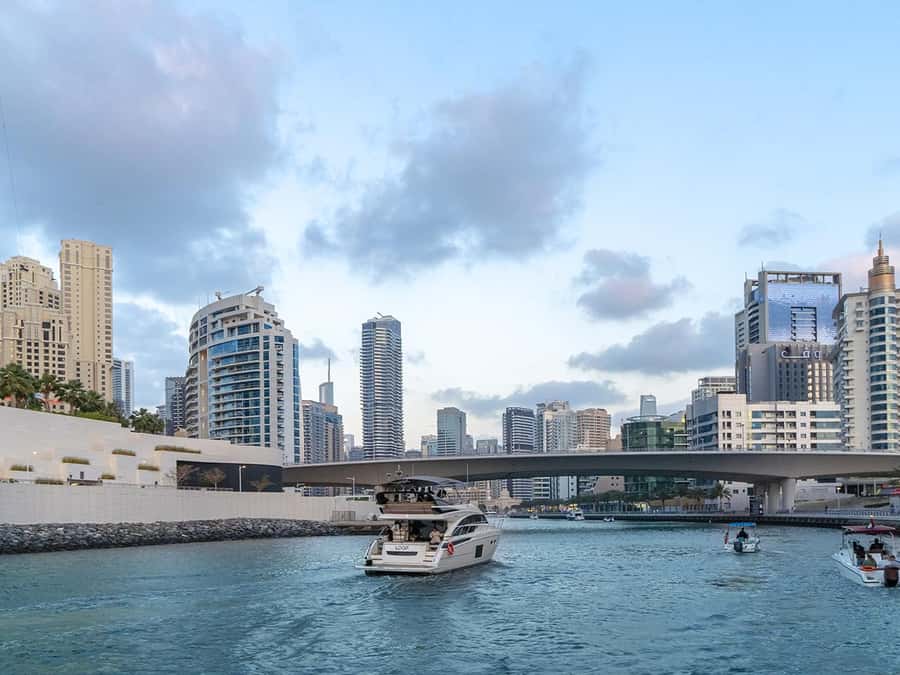 Dubai: Luxury Sunset Yacht Tour with Snacks and Drinks - Leaving Dubai Harbour and entering the Marina