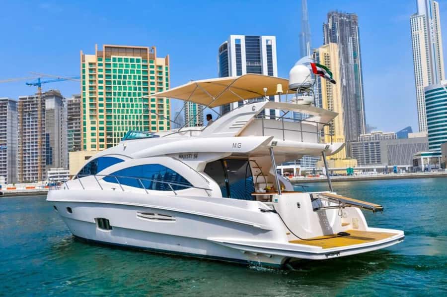 Dubai: Marina Private Luxury Yacht Tour - Leaving Dubai Marina for a Different View