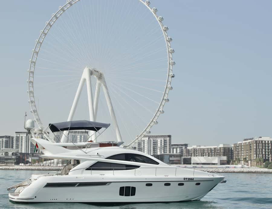 Dubai: Palm Jumeirah luxury private yacht Tour - Key points to know before booking