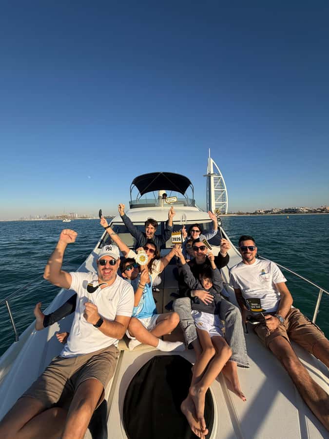 Dubai: Palm Jumeirah luxury private yacht Tour - What the major sights look like from the boat