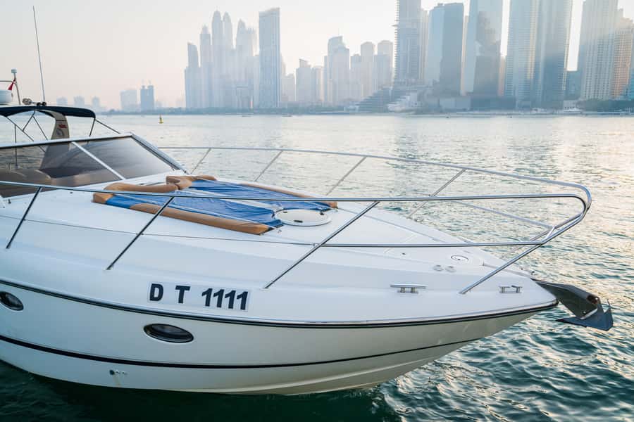 Dubai: Private Luxury Everest Yacht Cruise from Dubai Marina - Who will enjoy this cruise most?