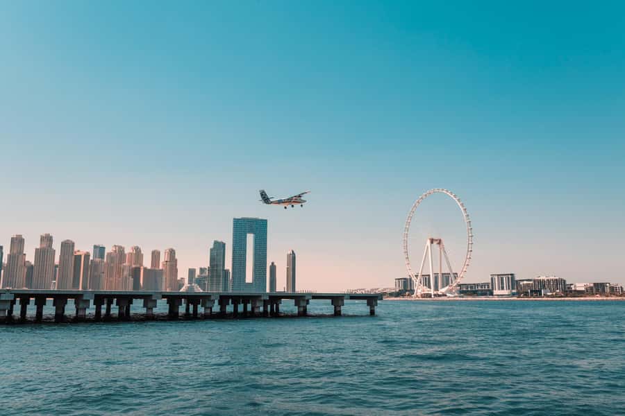 Dubai: Private VIP Luxury Yacht Tour with BBQ & Drinks - A private view of Dubai from Dubai Harbour