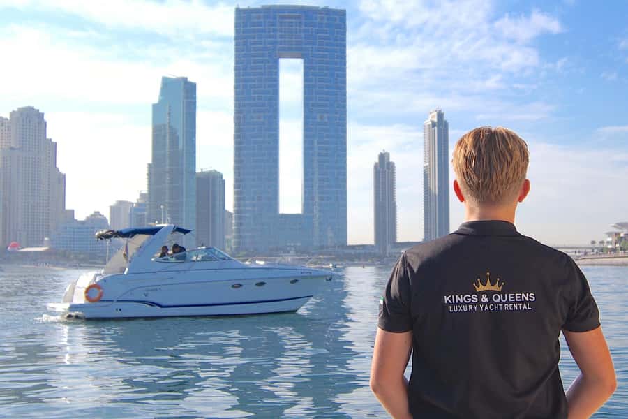 Dubai: Private Yacht Cruise for Unforgettable Memories - A private view of Dubai’s famous waterfront