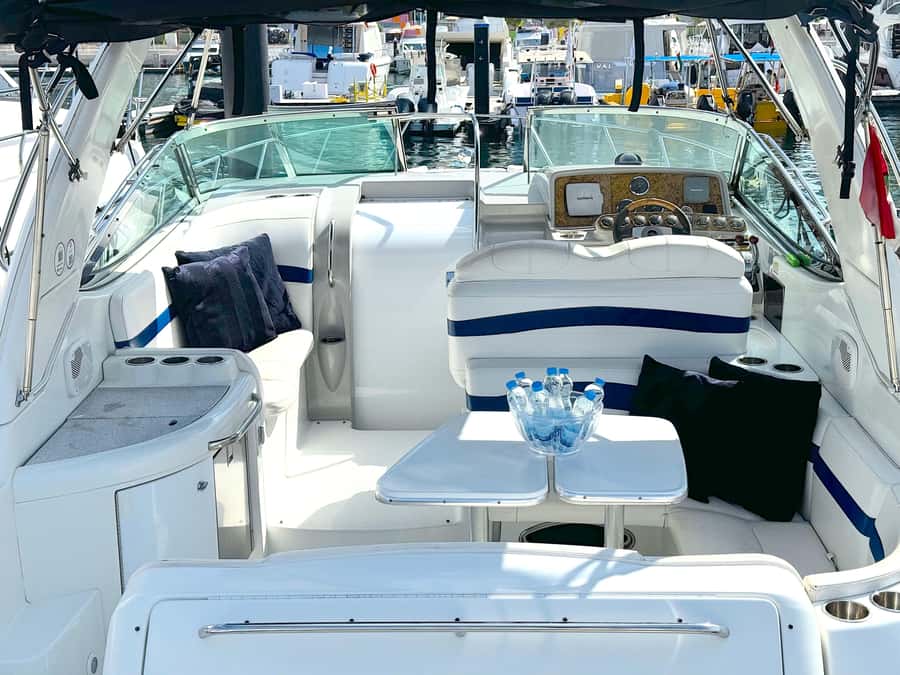 Dubai: Private Yacht Cruise for Unforgettable Memories - Rules, safety, and what to bring