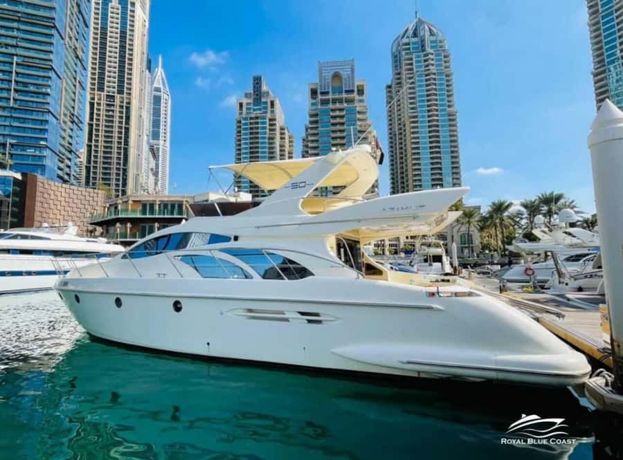 Dubai: Private Yacht Tour 50 feet - Jumeirah Beach Residence from the water