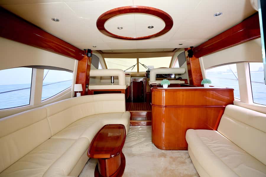 Dubai: Private Yacht Tour Experience with Soft Drinks - Crew care matters on a private charter